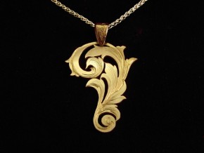 Engraved Leaf pendant - 14K yellow gold+chain