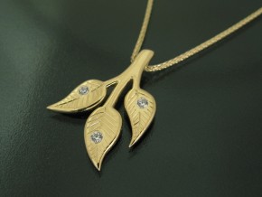 3-leaves-pendant-Prod2